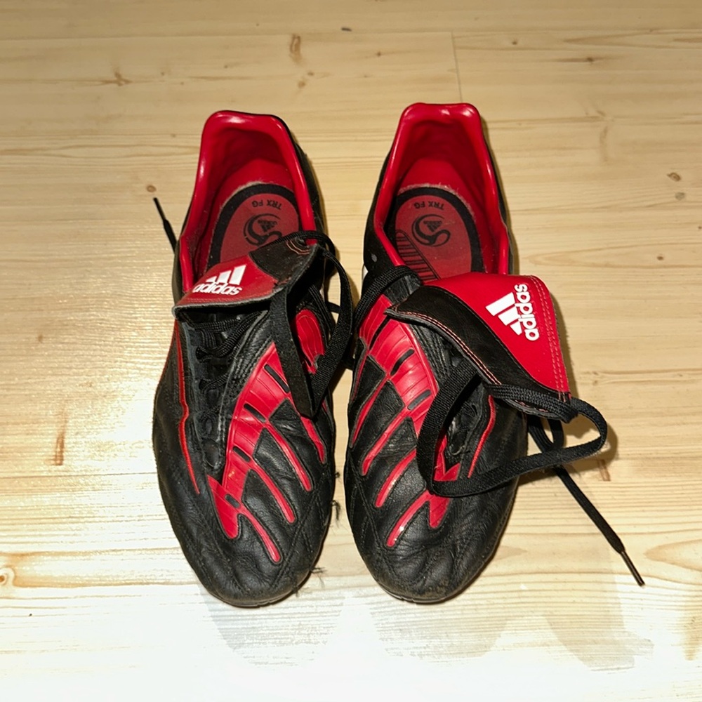Adidas predator soccer cleats